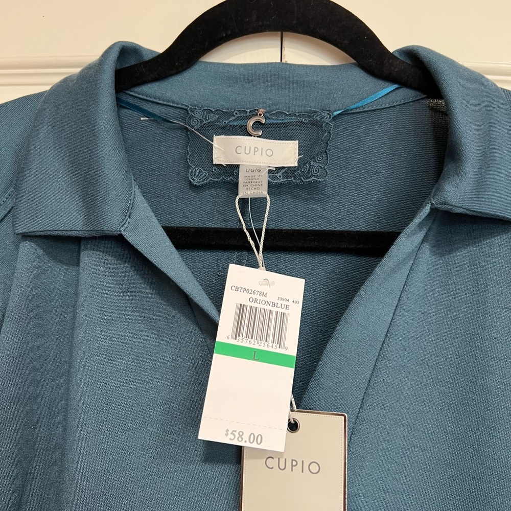 Cupio Women's Long Sleeve V-Neck Collared Blouse Size Large NWT - Picture 2 of 6